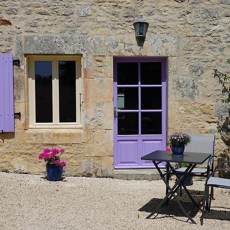 Gite Rural La Maison Mauve Ventouse Екстериор снимка