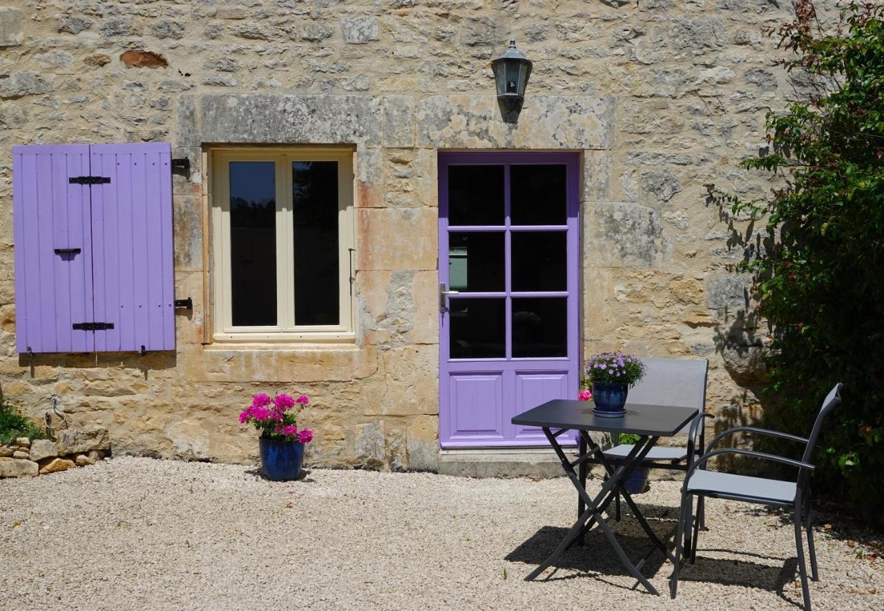 Gite Rural La Maison Mauve Ventouse Екстериор снимка