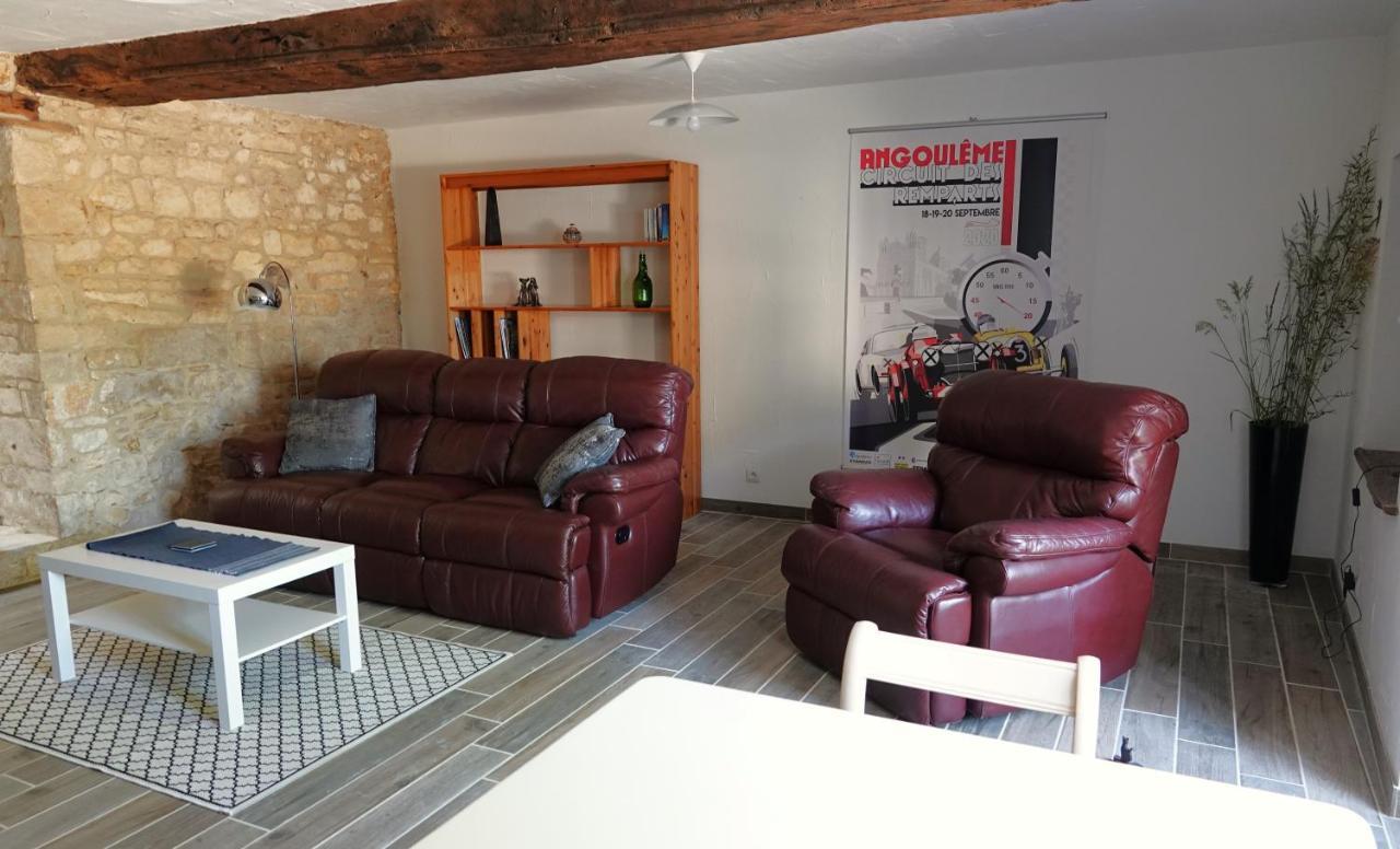 Gite Rural La Maison Mauve Ventouse Екстериор снимка